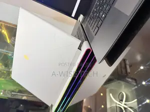 New Laptop Alienware X16 R2 16GB Intel Core Ultra 7 SSD 1T