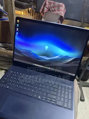 Laptop Dell 16 Premium 32GB Intel Core i7 SSD 1T