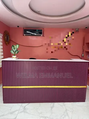 Durable Luxurious Affordable Reception Desk Transparent Table