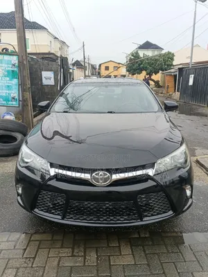 Toyota Camry SE 4dr Sedan (2.5L 4cyl 6A) 2016 Black