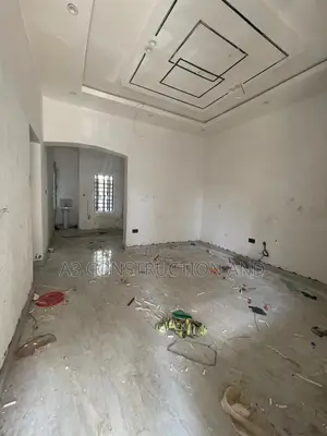 2bdrm Duplex in Kolapo Ishola Gra, Akobo for rent