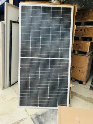 550watts Wakateck Solar Panels
