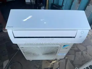 Very Neat 1.5hp Daikin Air Conditioner