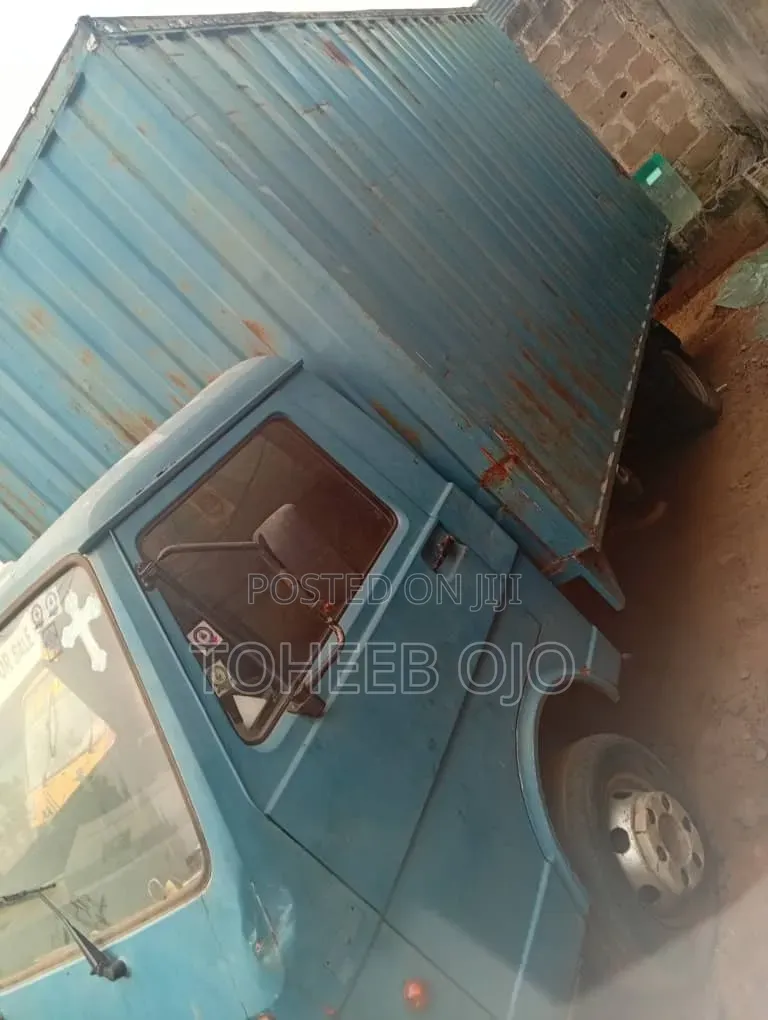Volkswagen LT 1999 Blue