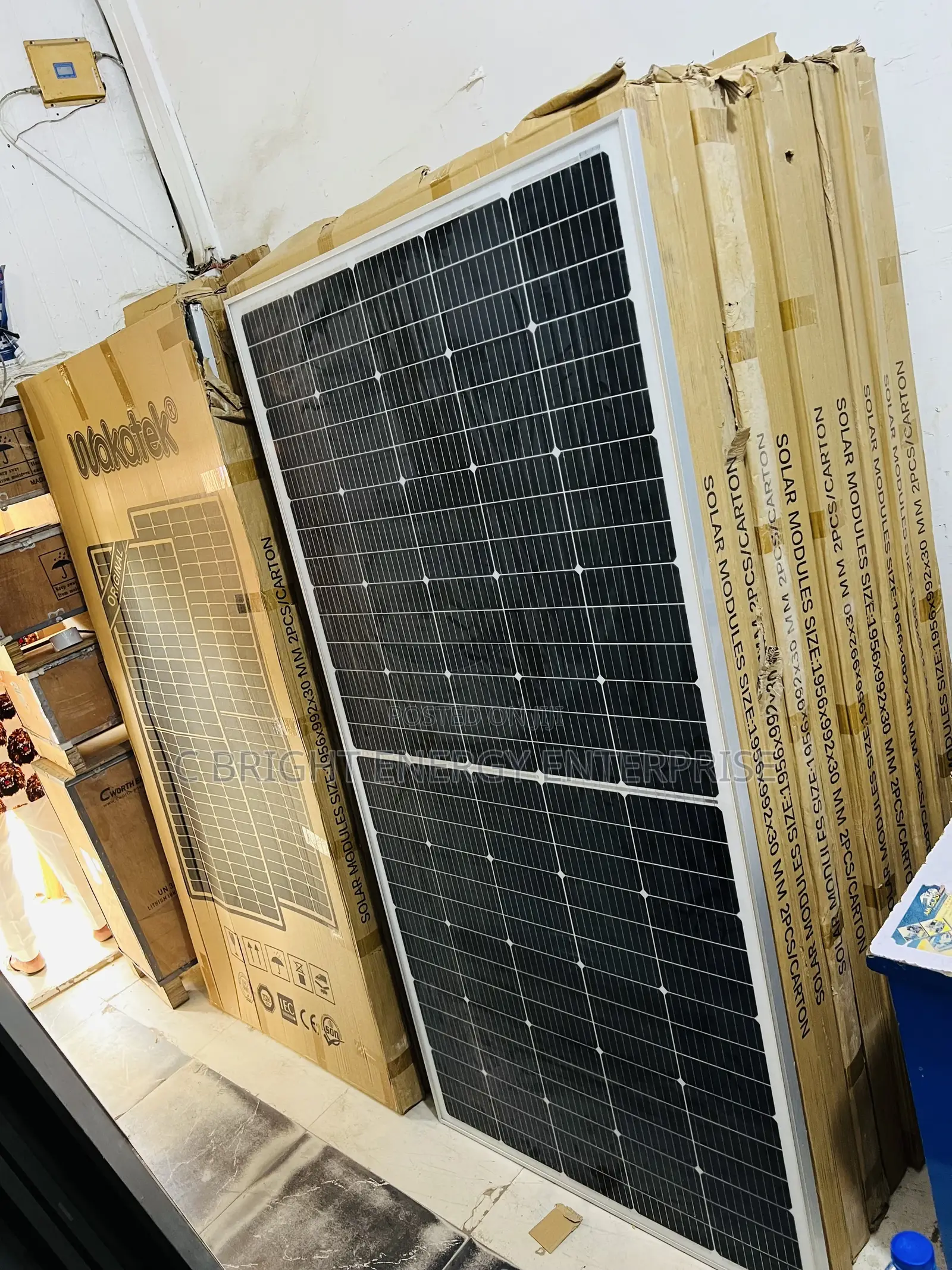 550watts Wakateck Solar Panels