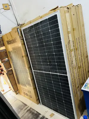 550watts Wakateck Solar Panels