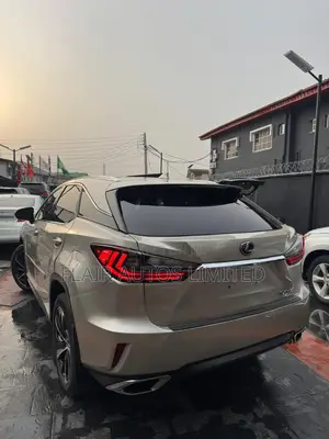 Lexus RX 350 FWD 2017 Gold