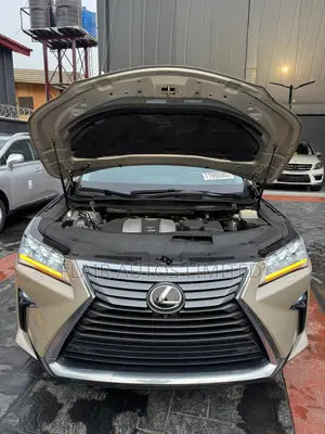 Lexus RX 350 FWD 2017 Gold