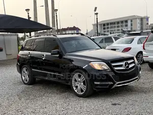 Mercedes-Benz GLK-Class 2014 Black