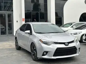Toyota Corolla S Plus 4dr Sedan (1.8L 4cyl CVT) 2014 Silver