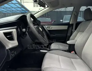 Toyota Corolla S Plus 4dr Sedan (1.8L 4cyl CVT) 2014 Silver