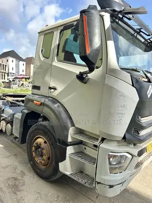 Howo Truck Head 2020 White