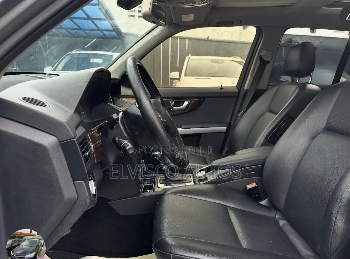 Mercedes-Benz GLK-Class 350 4MATIC 2012 Gray