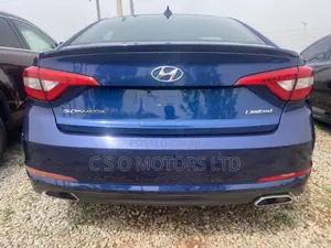 Hyundai Sonata Limited 4dr Sedan (2.4L 4cyl 6A) 2015 Blue