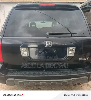 Honda Pilot 2005 Black