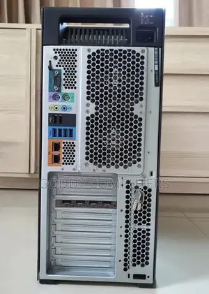 Desktop Computer HP Z840 32GB Intel Xeon SSD 512GB