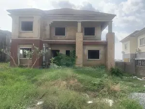 5bdrm Duplex in Lugbe District. for sale