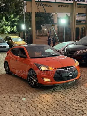 Hyundai Veloster Automatic 2012 Orange
