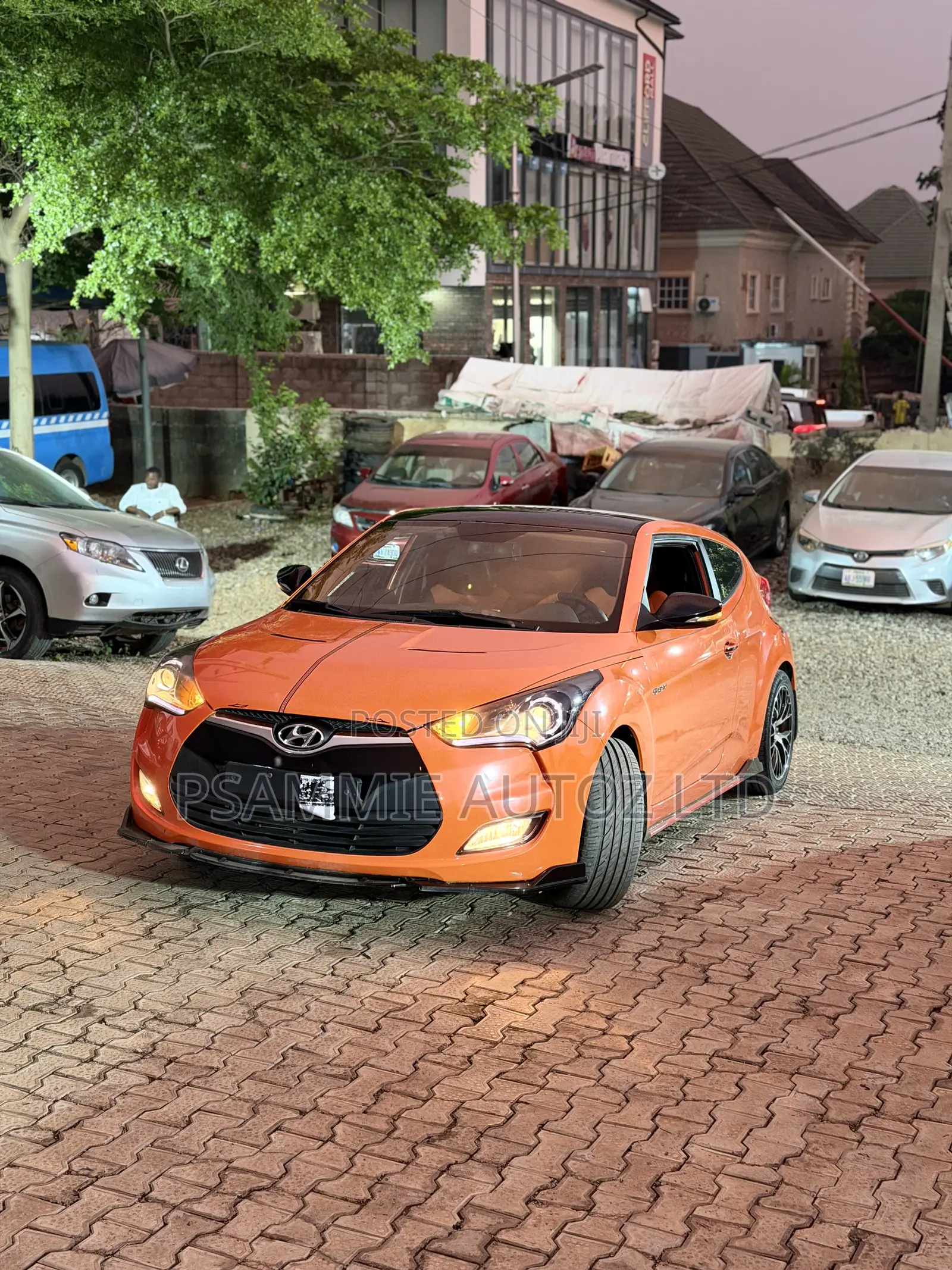 Hyundai Veloster Automatic 2012 Orange
