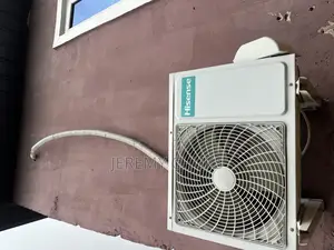 1hp Hisense Ac (Non Inverter) With Remote
