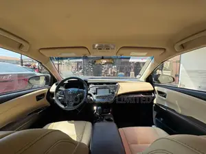 Toyota Avalon 2017 Red