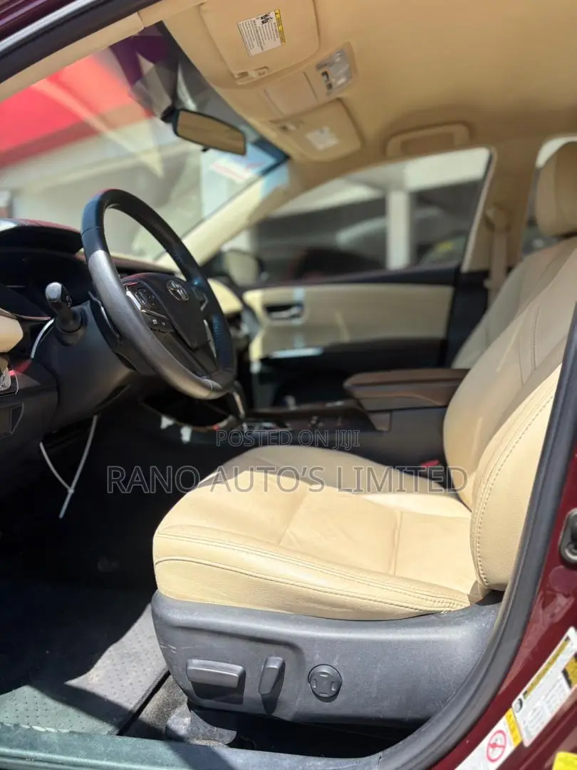 Toyota Avalon 2017 Red