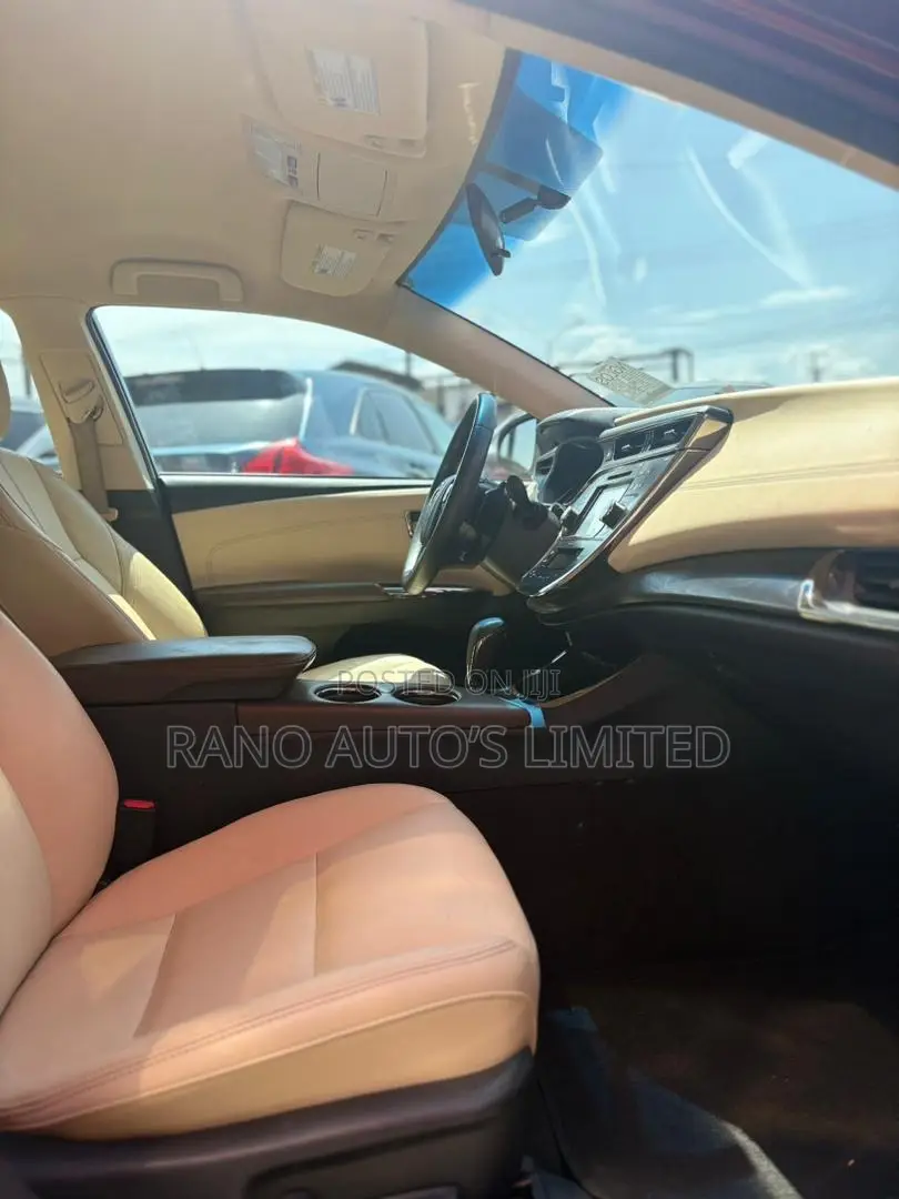 Toyota Avalon 2017 Red