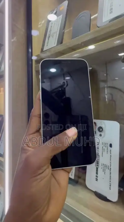 Apple iPhone 12 64 GB