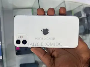 Apple iPhone 11 64 GB