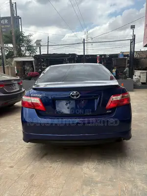 Toyota Camry SE 4dr Sedan (2.4L 4cyl 5A) 2009 Blue