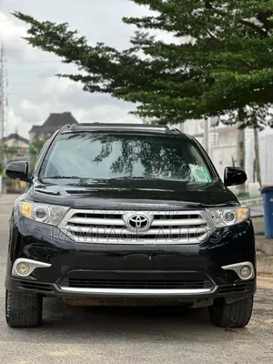 Toyota Highlander 2013 Black