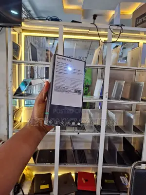 New Infinix Smart 20 64 GB Bronze