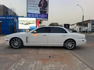 Jaguar XJ Super V8 2008 White