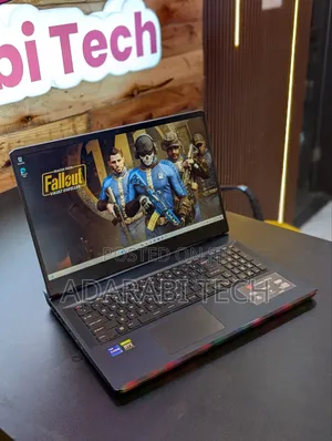 Laptop MSI Raider GE76 12UGS 16GB Intel Core i7 SSD 1T