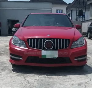 Mercedes-Benz C300 2012 Red
