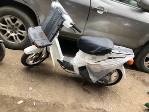 Suzuki 2017 White