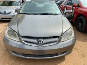 Honda Civic 2005 Gray