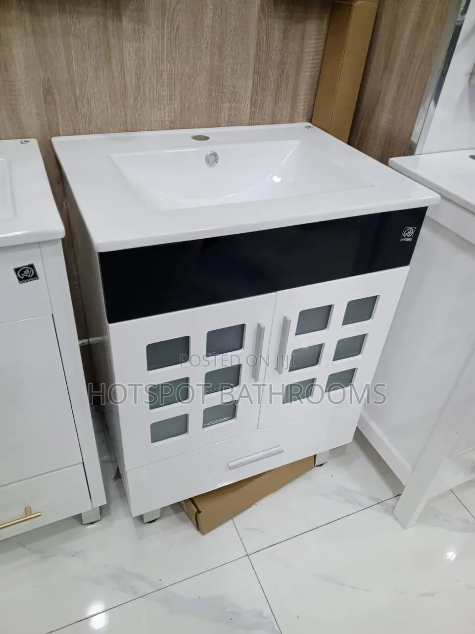 Quality Vanity Cabinet