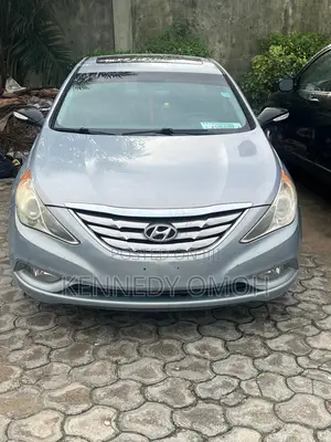 Hyundai Sonata GLS PZEV 2012 Silver