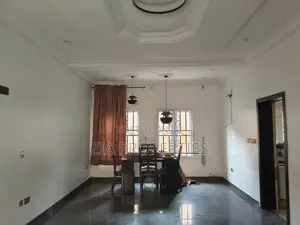 3bdrm Townhouse / Terrace in Ikate for rent