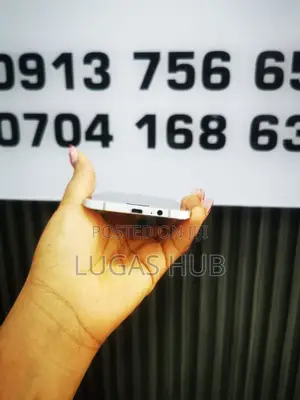 Samsung Galaxy A8 32 GB Gold