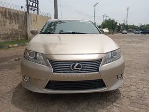Lexus ES 2014 Gold