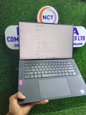 Laptop Dell Precision 5560 16GB Intel Core i7 SSD 512GB