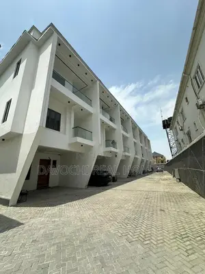 4bdrm Duplex in Ikate Lekki for rent