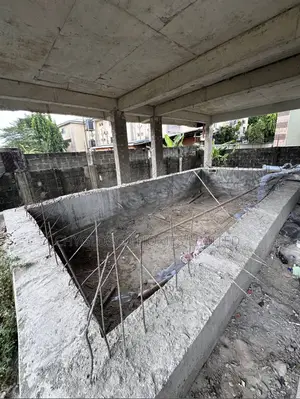 1bdrm Apartment in GRA Phase 2 / Port-Harcourt for sale