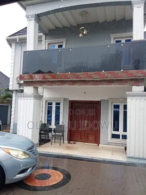 Furnished 5bdrm Duplex in Diamond Estate, Ipaja / Ipaja for sale