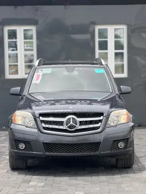 Mercedes-Benz GLK-Class 2010 Gray