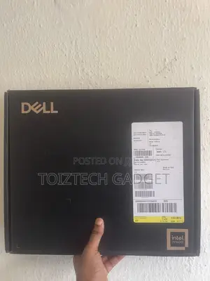 New Laptop Dell Pro Max 14 16GB Intel Core Ultra 5 SSD 512GB