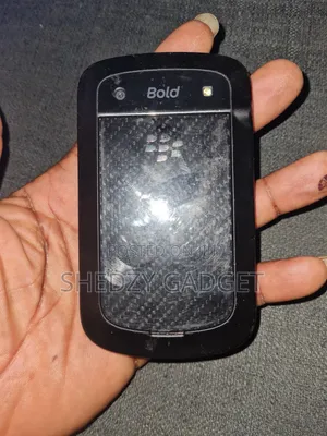 BlackBerry Bold Touch 9900 8 GB Black