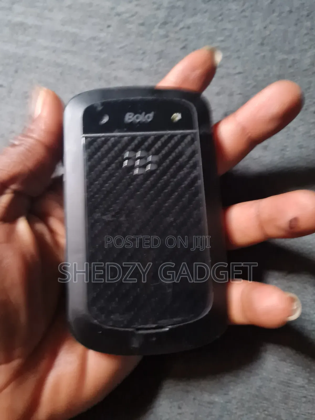BlackBerry Bold Touch 9900 8 GB Black